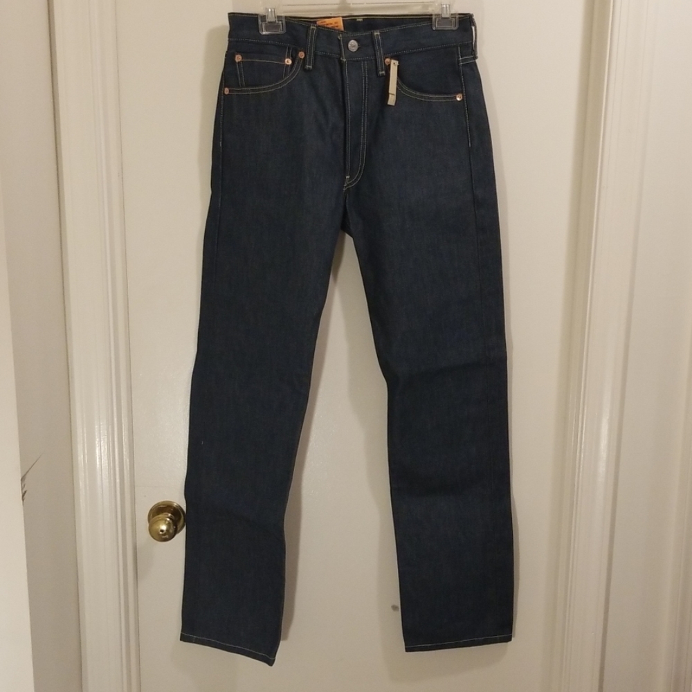 Levi's 501 29×32 NWT Shrink to fit Blue Jeans